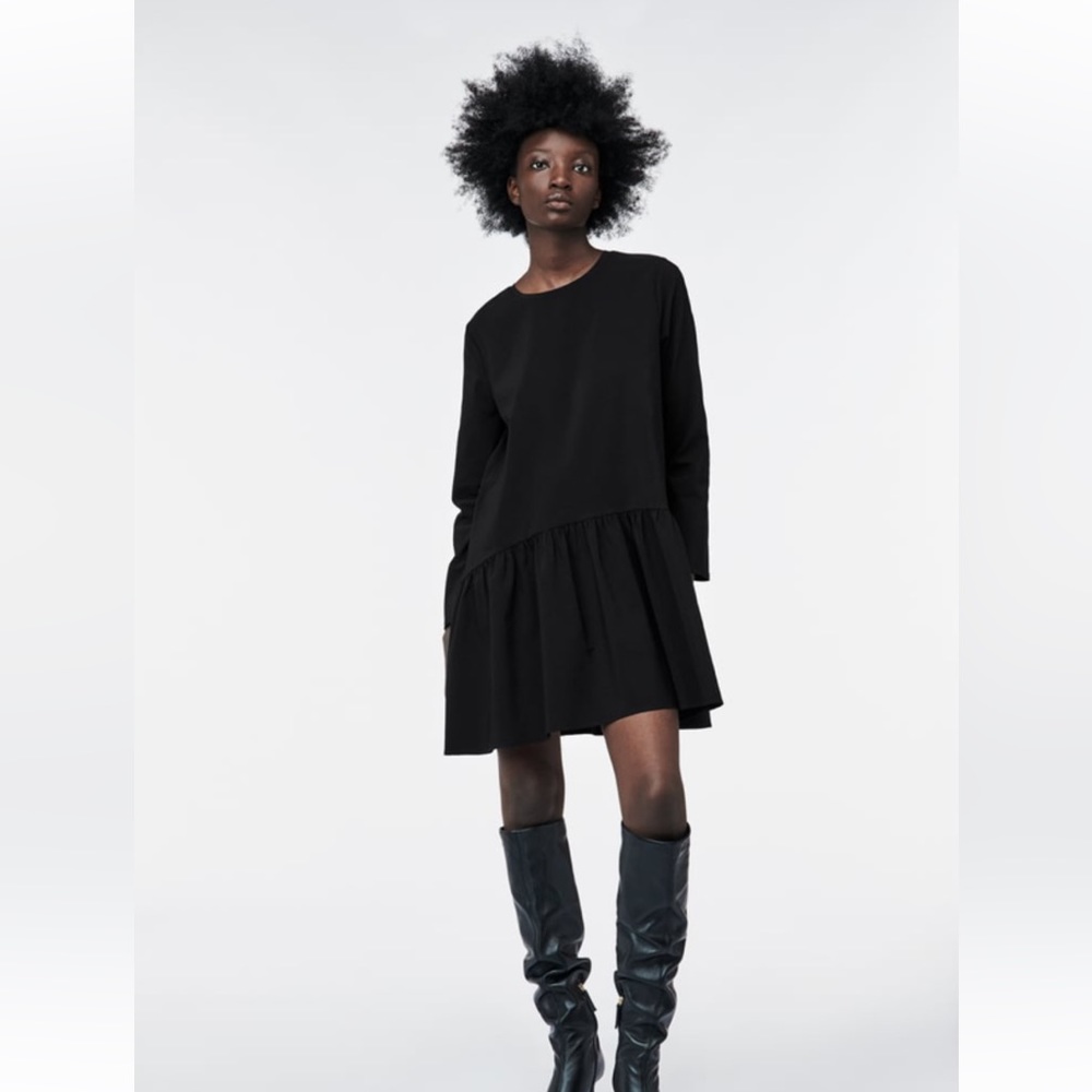 Zara Voluminous Short Black Dresss